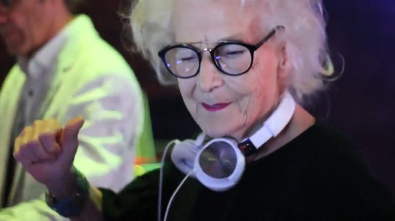 Eighty-year-old DJ parties in Poland (Photos)